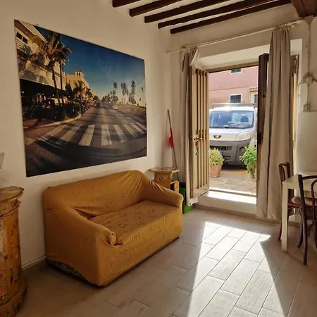 Apartament Monolocale In Centro Storico Traditi